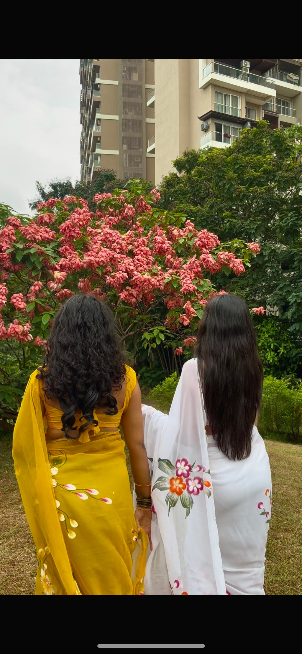 Elegant Floral Sarees – Timeless Beauty for Every Occasion hand Print Sarees